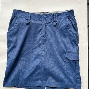 Duluth Trading Co - Cargo Skort Jean elastic waist size 4 women’s